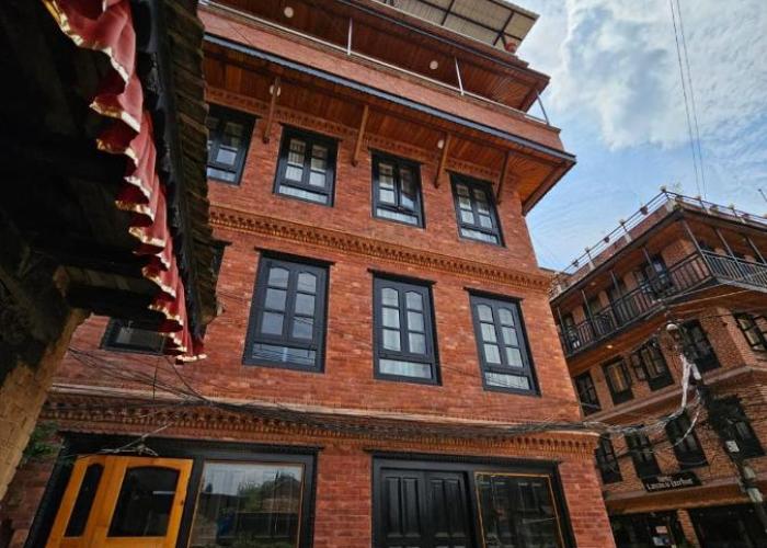 Hotel Durbar Side