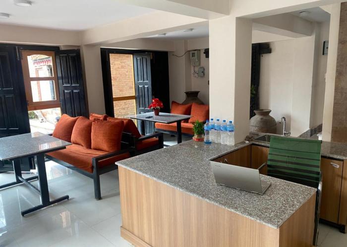 Hotel Durbar Side
