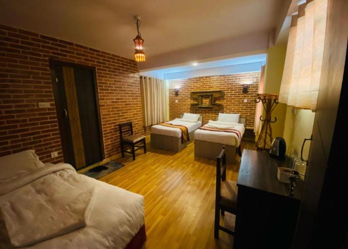 Hotel Durbar Side
