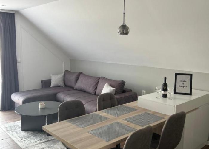 NOMAD Apartments