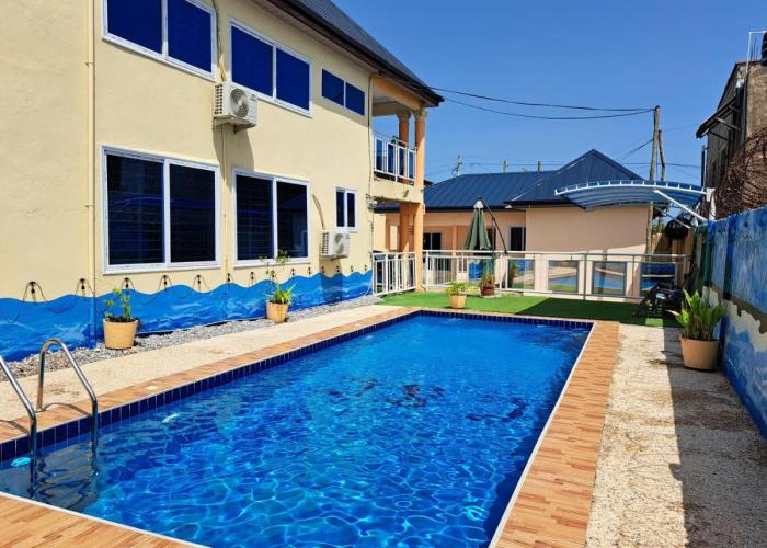 Pool House Retreat in Accra