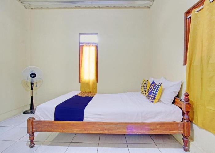 SPOT ON 92930 Syifa Guest House Syariah