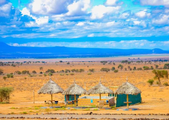 Amanya Zebra 1-Bed Wigwam in Amboseli