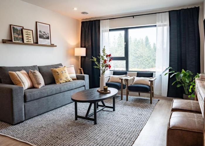 The Selkirk House by Revelstoke Vacations