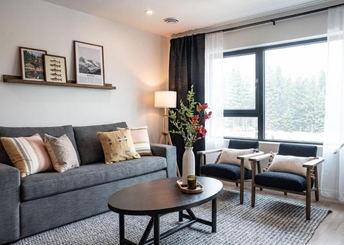 The Selkirk House by Revelstoke Vacations