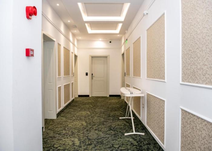 Agora' Boutique Self-Check In