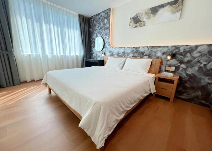 The Borneo Hotel