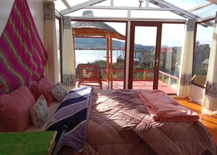 Uros Titicaca coila lodge