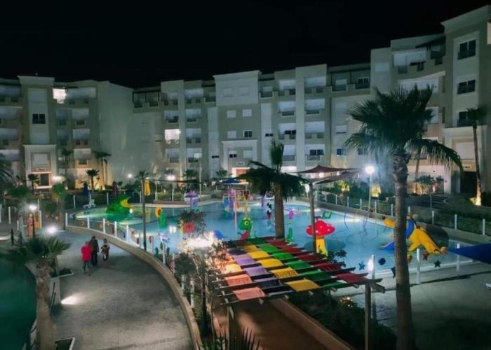Super appartement avec 5 piscines en résidence