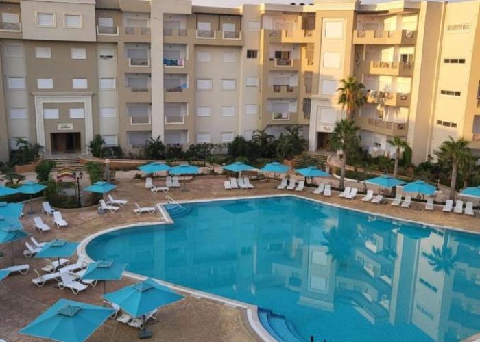 Super appartement avec 5 piscines en résidence