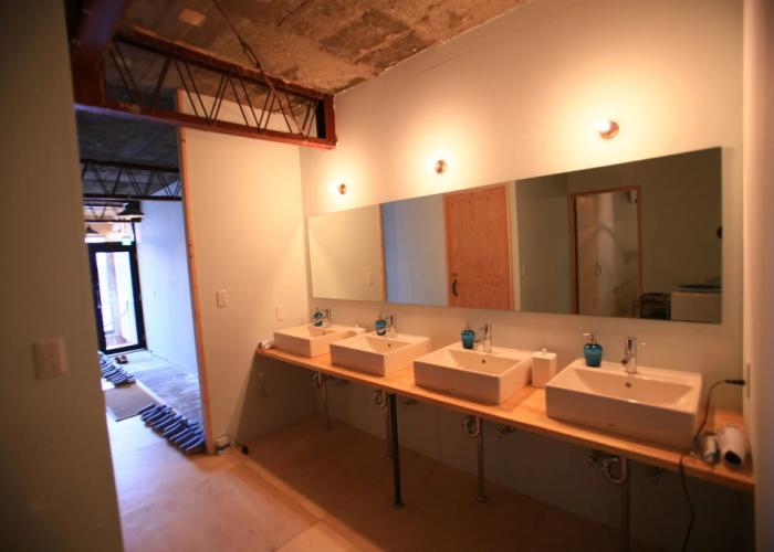 KAMP Houkan-cho Backpacker's Inn & Lounge - Hostel