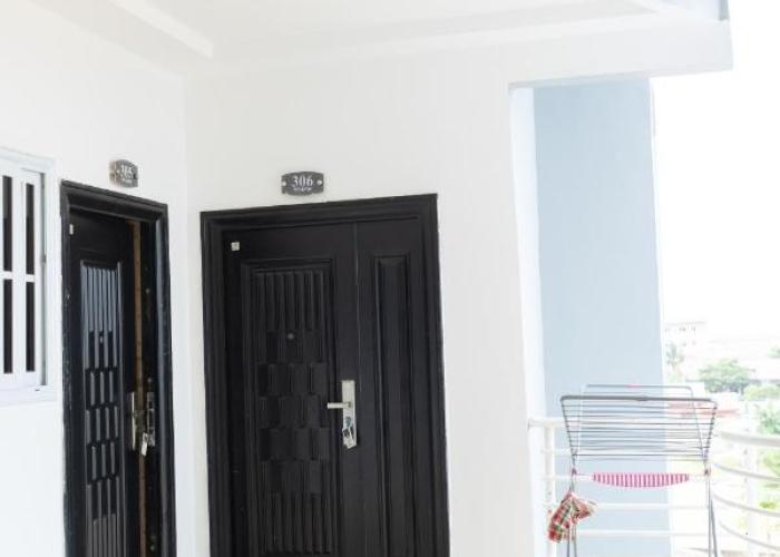 Atom Height Apartments
