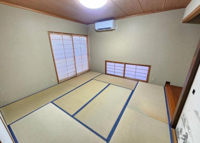 Ohama House