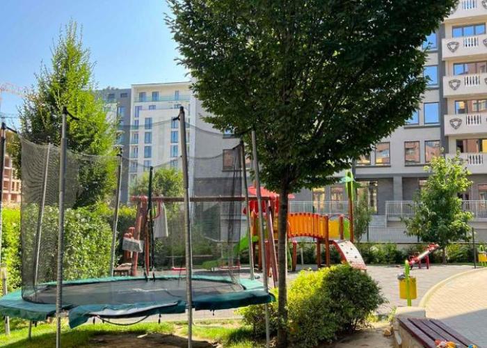Johannesburg Spacious Family apt w Free Parking and Playground