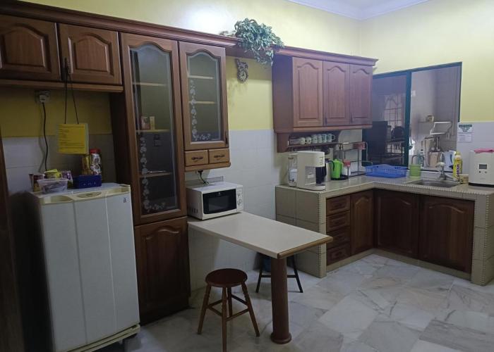 Sungai Long Homestay