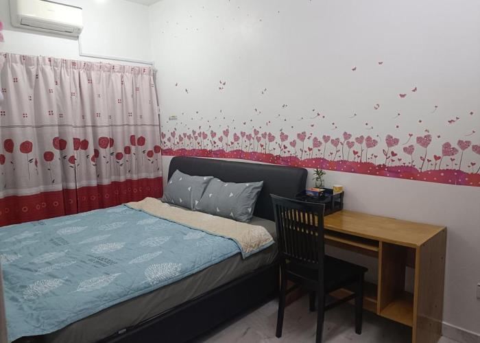 Sungai Long Homestay