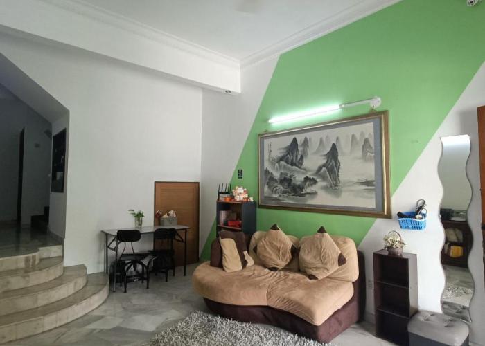 Sungai Long Homestay