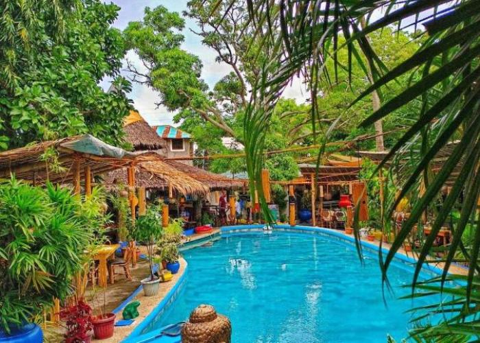 Big Apple Dive Resort