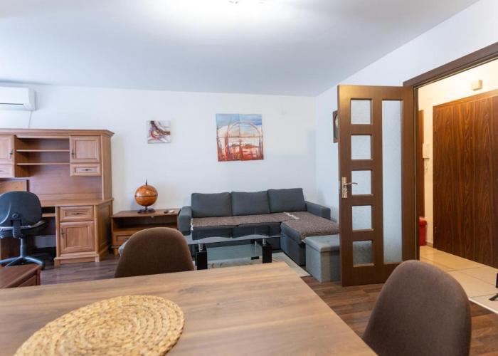 Karastoyanovi's apartment 3