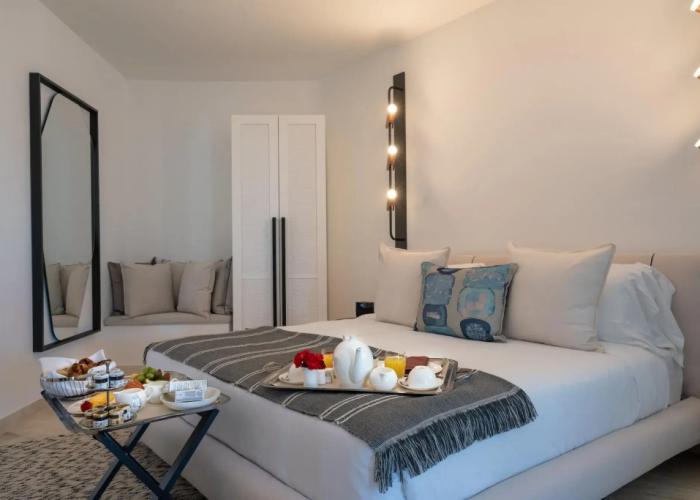 Sulia House Porto Rotondo, Curio Collection by Hilton