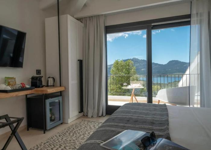 Sulia House Porto Rotondo, Curio Collection by Hilton