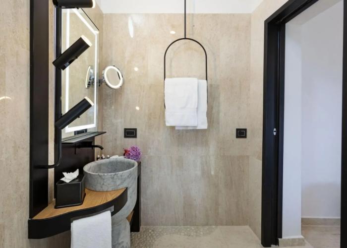 Sulia House Porto Rotondo, Curio Collection by Hilton