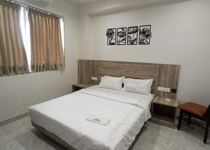 Hotel Jay Palace Inn