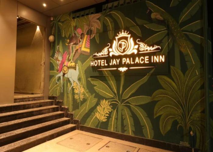 Hotel Jay Palace Inn