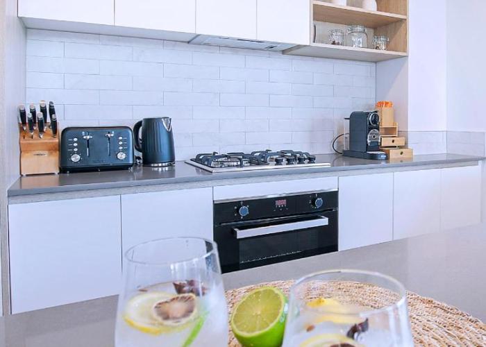 HOT Brand New 3 ensuite apartment, Redcliffe, Brisbane