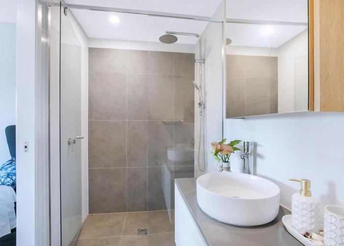 HOT Brand New 3 ensuite apartment, Redcliffe, Brisbane