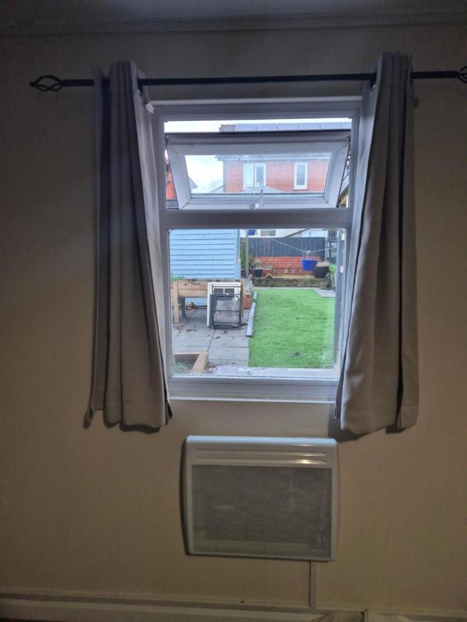 фото ACCOMADATION WREXHAM