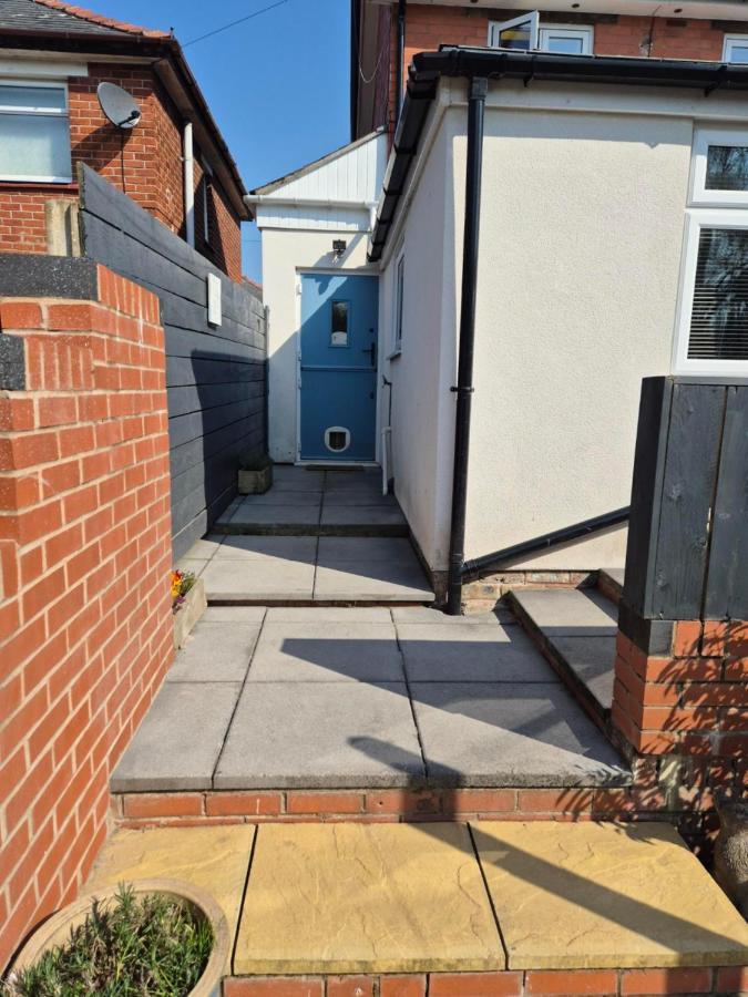 фото ACCOMADATION WREXHAM