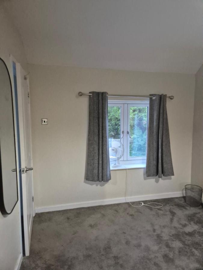 фото ACCOMADATION WREXHAM