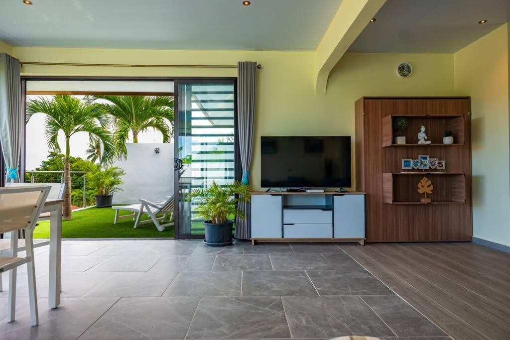 фото Sunset Villa Bora