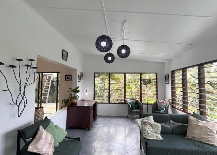 Stay at Eden on the River
