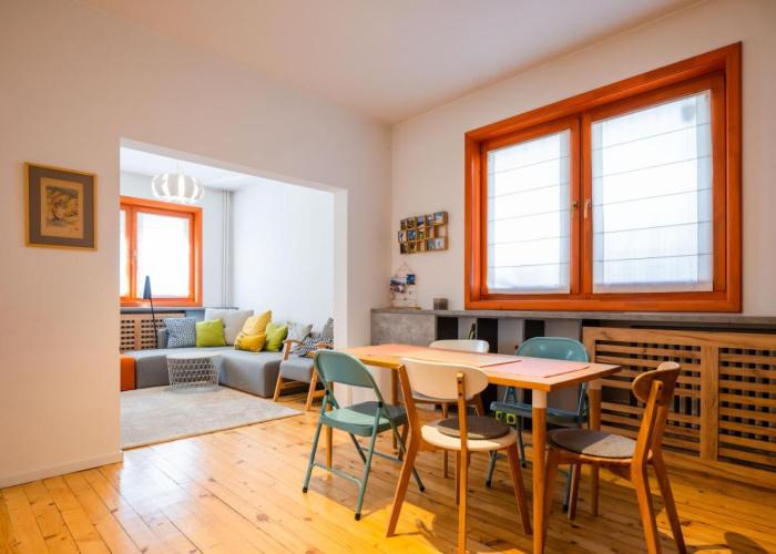 Colorful Getaway right next to NDK by Flat Mаnager
