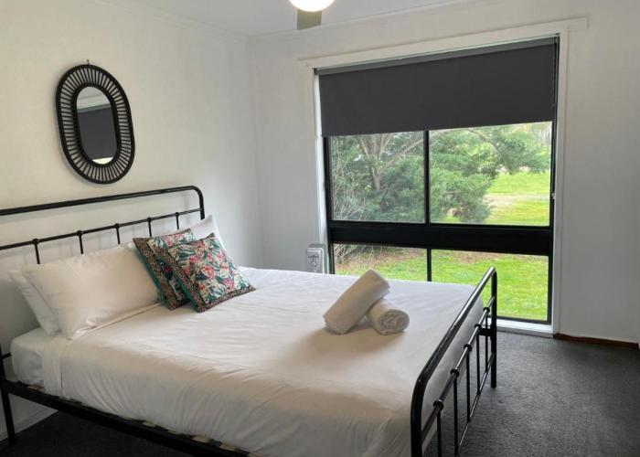 Absolute Waterfront at Woodlands