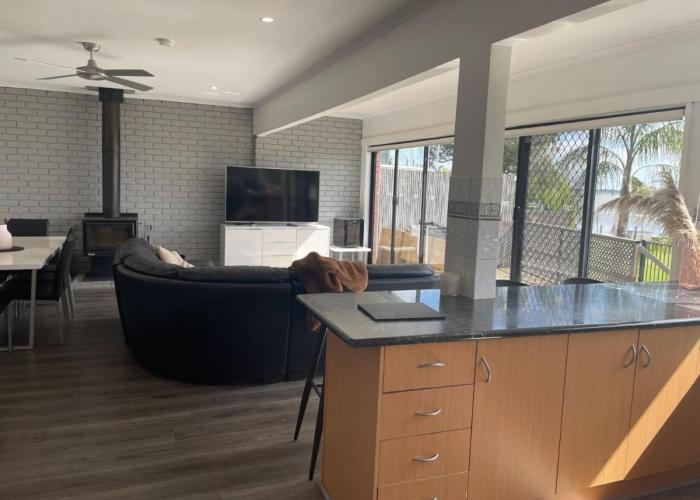 Absolute Waterfront at Woodlands