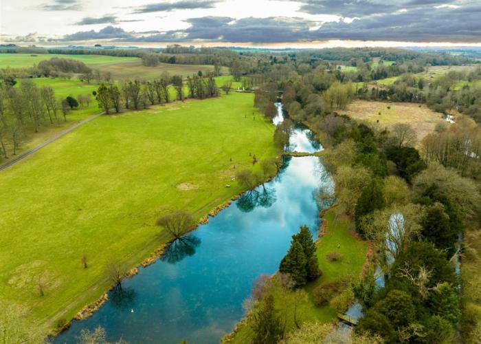 Avington Lakes