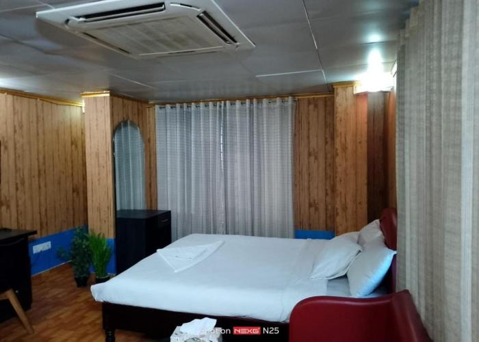Star Residence