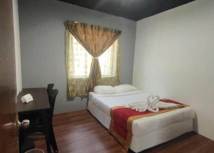 1 Hati Homestay Sepang