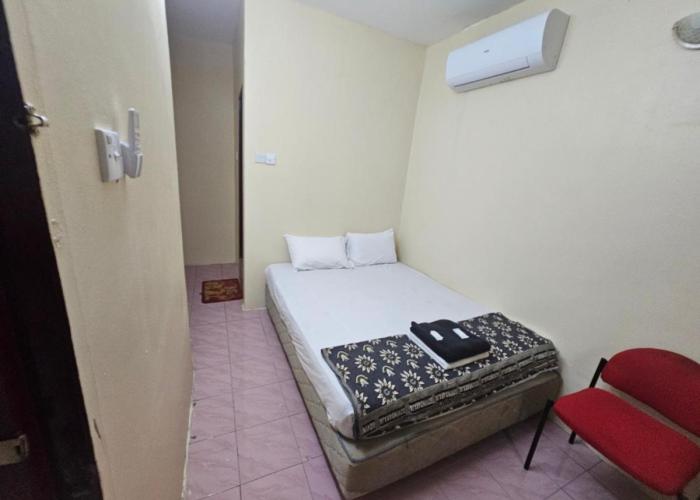 OYO 90867 Hotel Bintang Inns