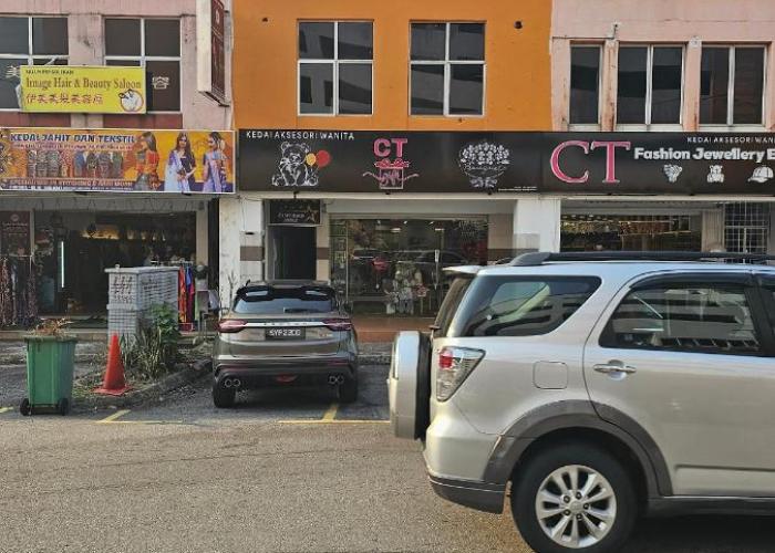 OYO 90867 Hotel Bintang Inns