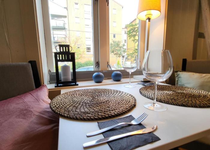 Mars Modern and Cozy Apartment in the centre, Free Parking