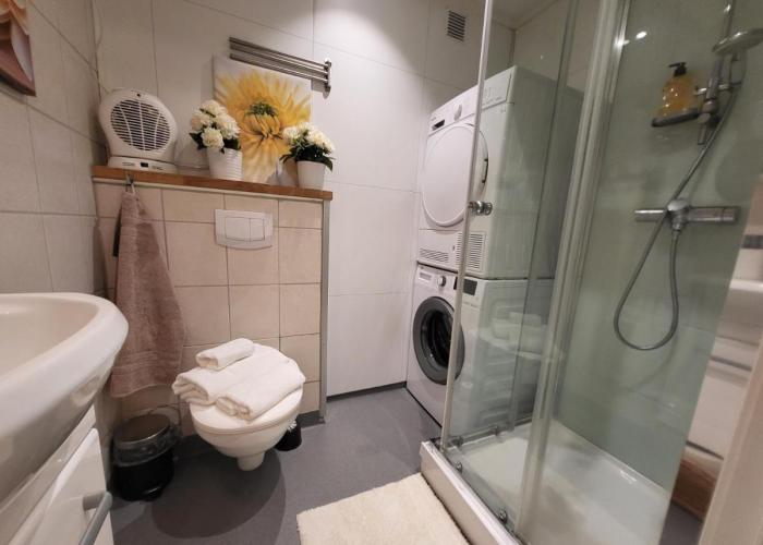 Mars Modern and Cozy Apartment in the centre, Free Parking