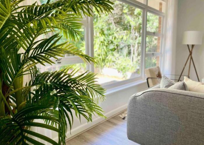 Renovated charming & cozy house (Walk to Station)