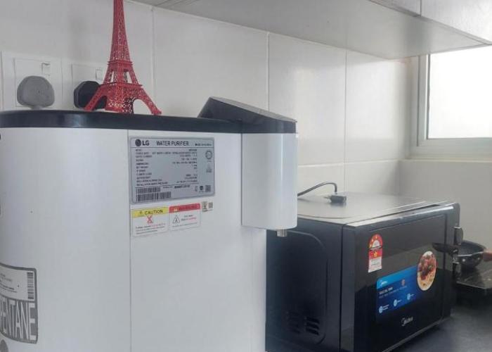 KLIA Travel Homestay - 3R 2B - WIFI & NETFLIX