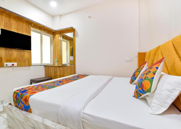 Hotel Somenath