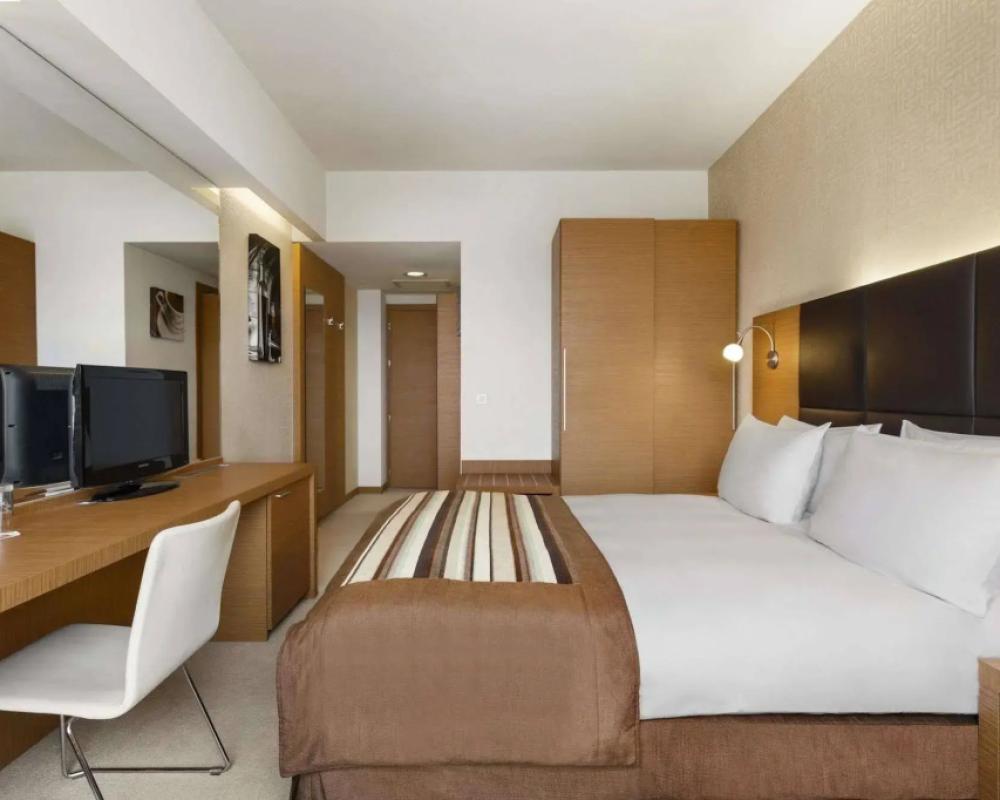 фото Ramada Oradea