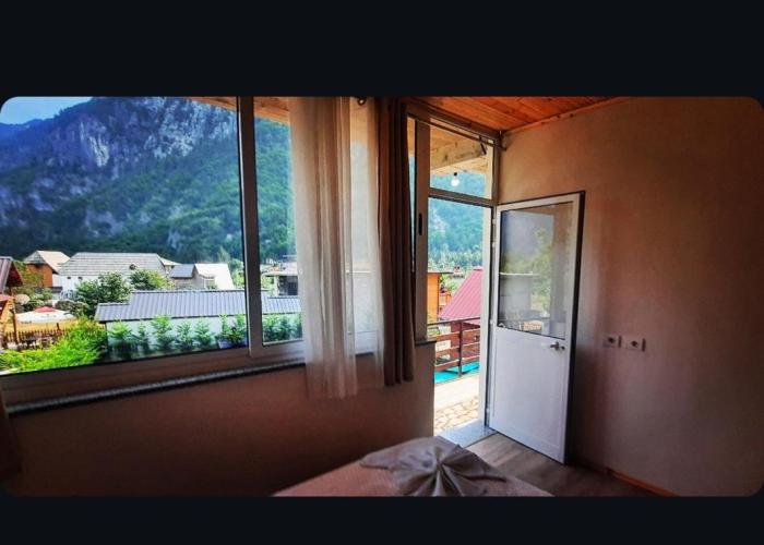 Mikel Center Theth Guesthouse